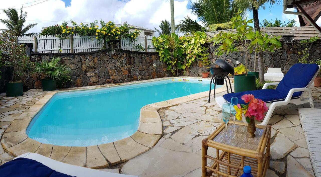 Villa Hibiscus Blue Bay Exteriör bild